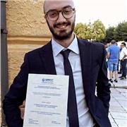 Laureato magistrale in traduzione e interpretariato offre lezioni di inglese per studenti di ogni livello